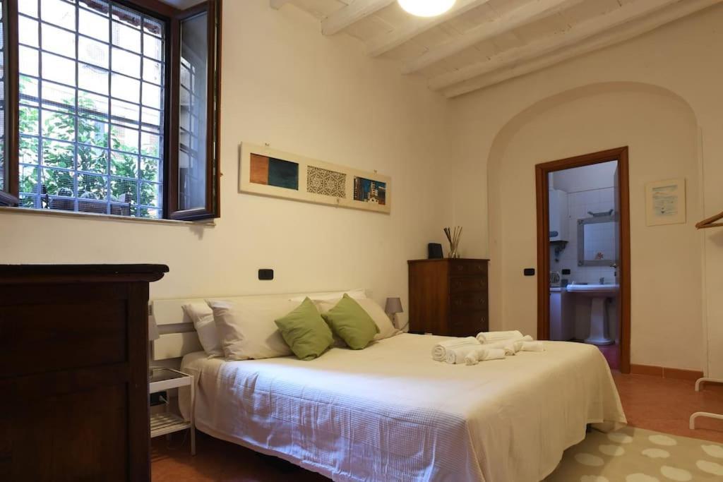 Locanda Cappellari - Campo De' Fiori Rome Exterior photo