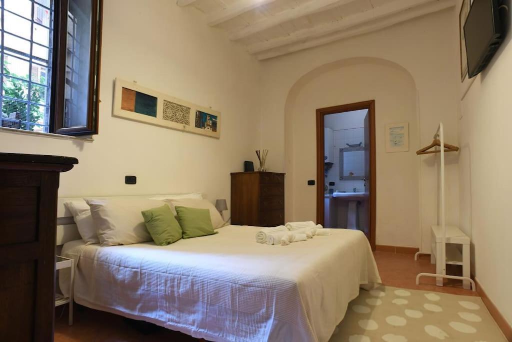 Locanda Cappellari - Campo De' Fiori Rome Exterior photo